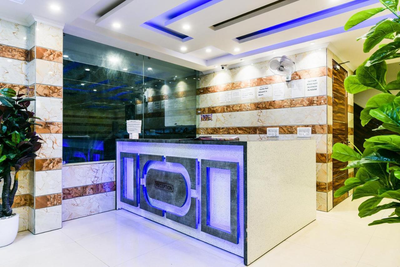 Hotel Pearl - Mahipalpur Delhi Airport Neu-Delhi Exterior foto