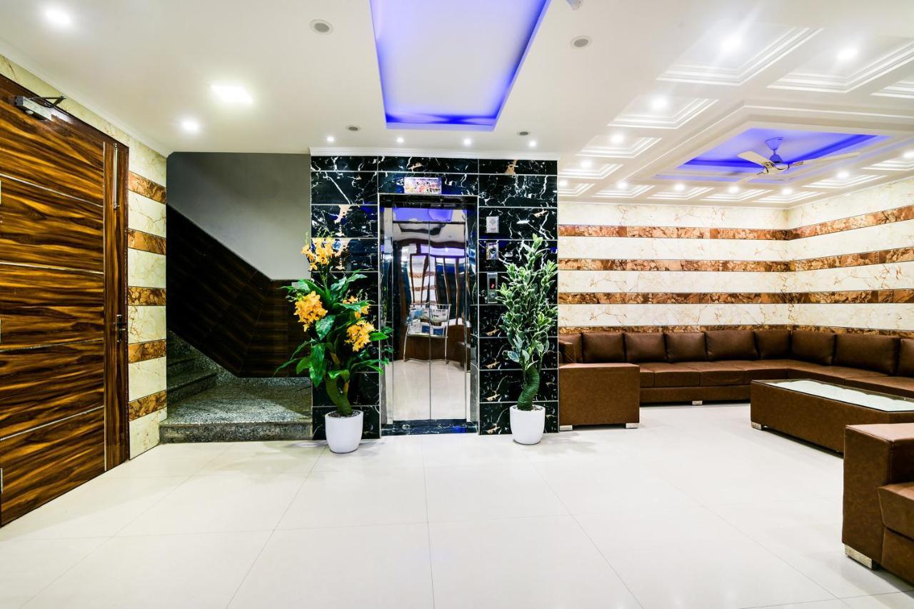 Hotel Pearl - Mahipalpur Delhi Airport Neu-Delhi Exterior foto
