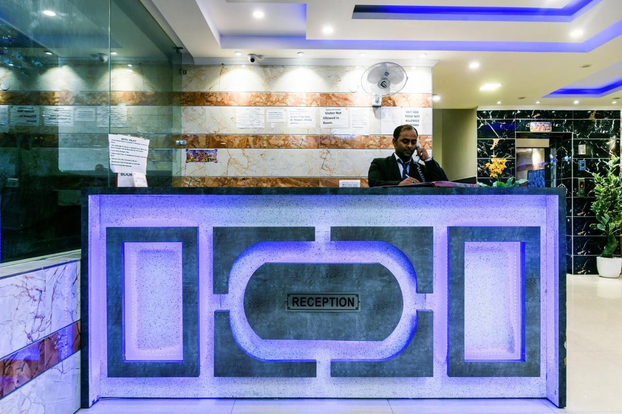 Hotel Pearl - Mahipalpur Delhi Airport Neu-Delhi Exterior foto