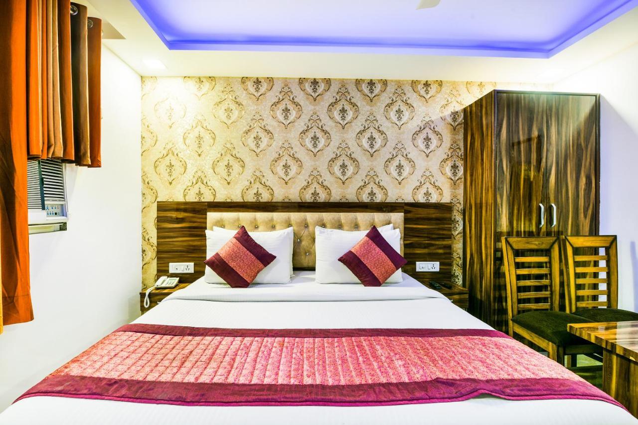 Hotel Pearl - Mahipalpur Delhi Airport Neu-Delhi Exterior foto