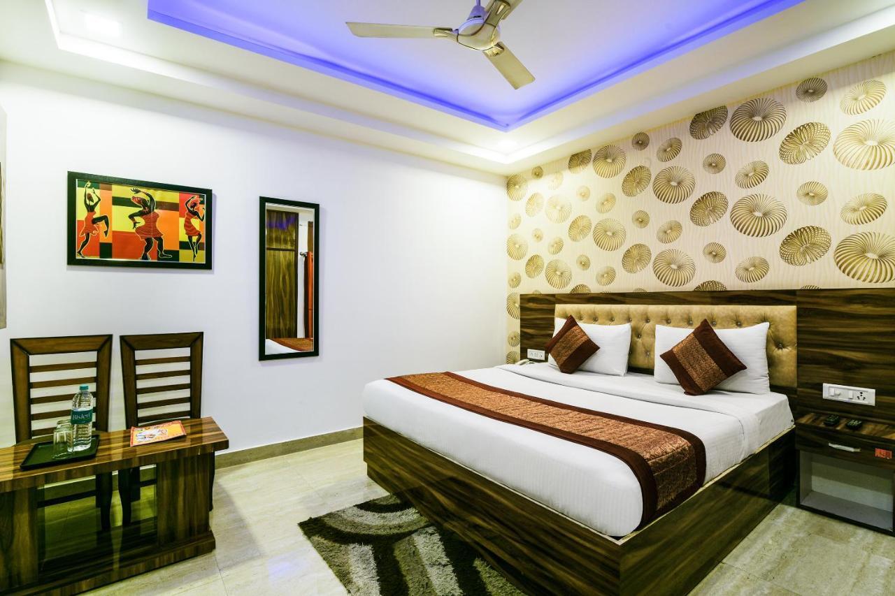 Hotel Pearl - Mahipalpur Delhi Airport Neu-Delhi Exterior foto
